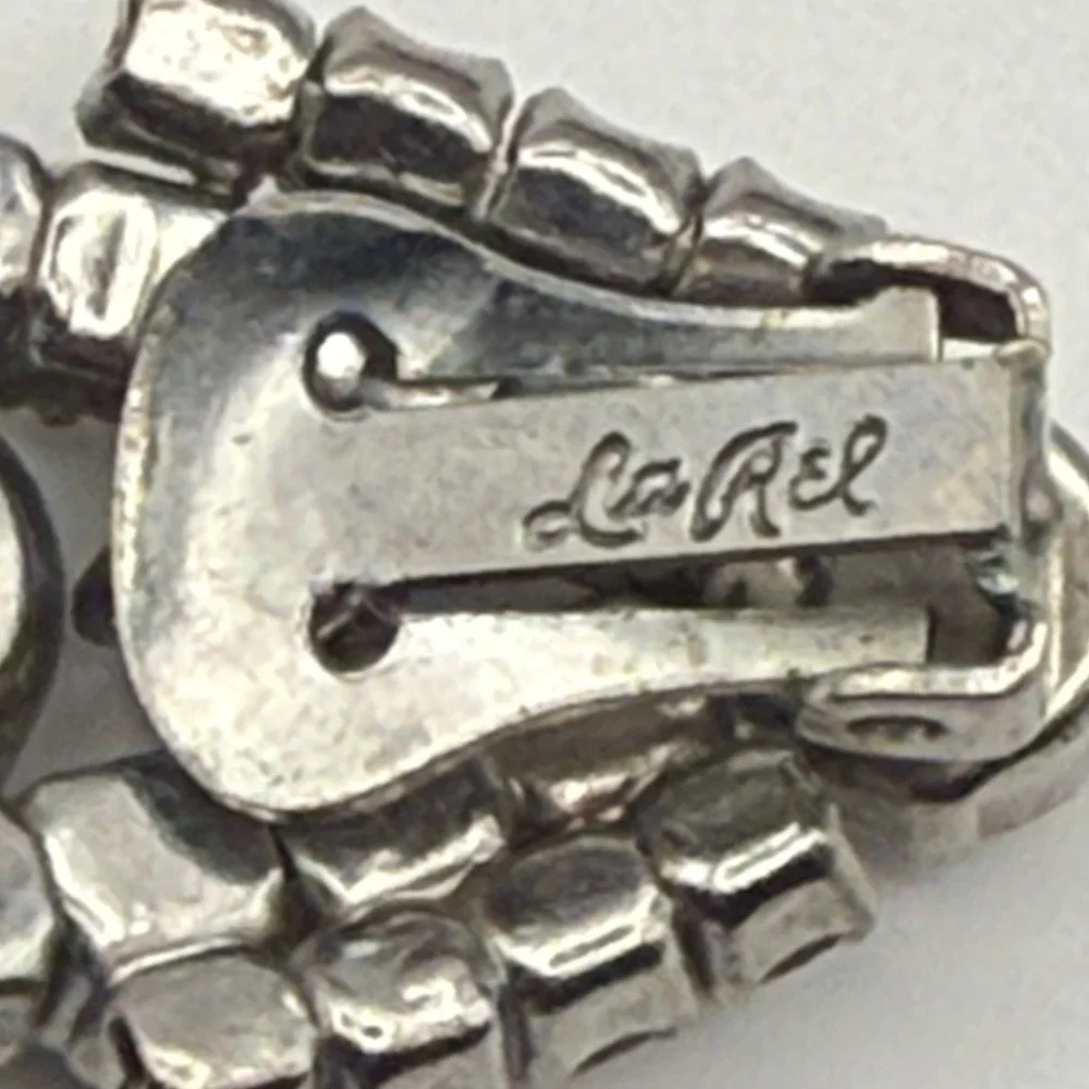 La Rel pre owned
